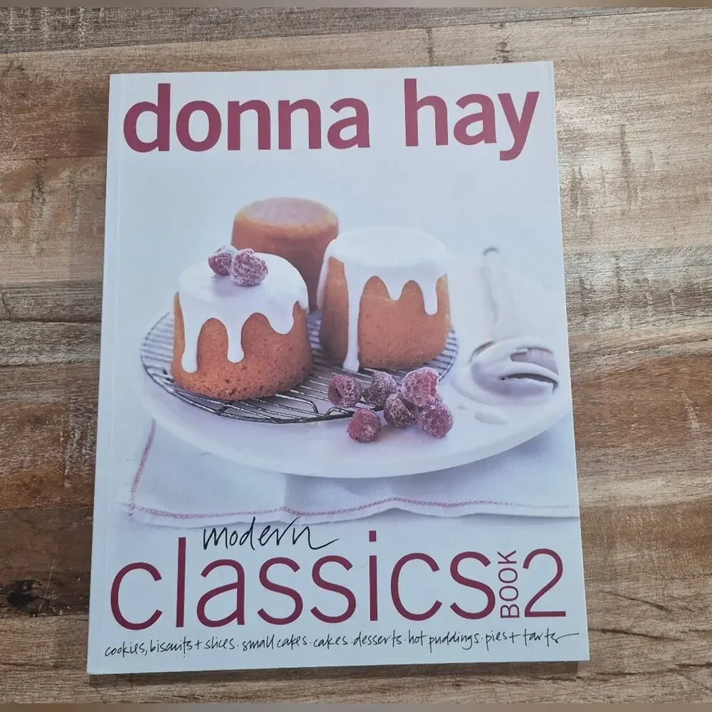 Modern Classics Book 2 Paperback By Donna Hay 191 Pages